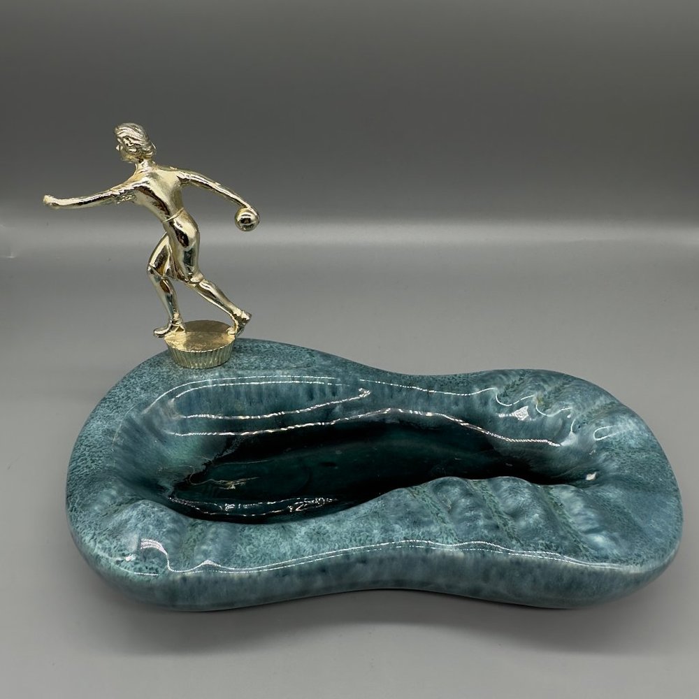 Vintage bowling ashtray blue